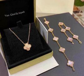 Picture of Van Cleef Arpels Necklace _SKUVanCleef&Arpelsnecklace12262416512